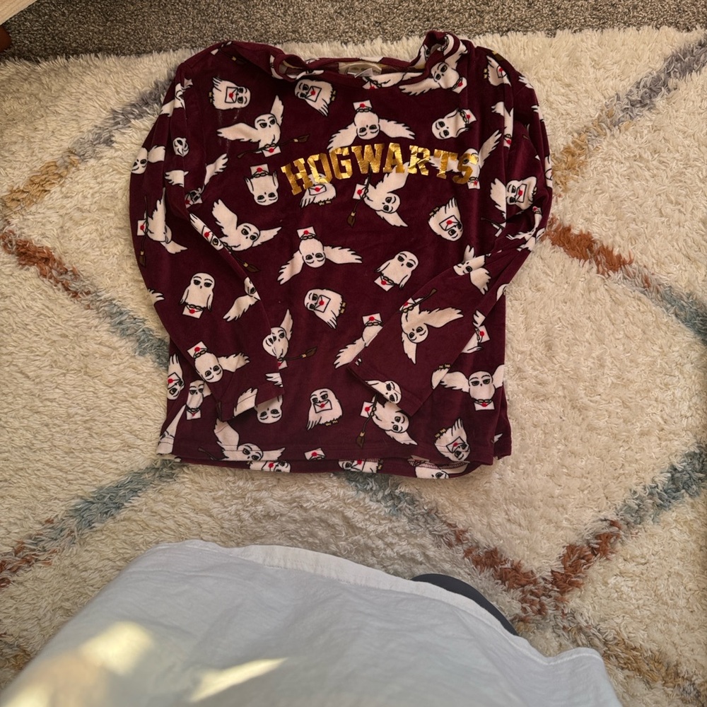 Women's Maroon Pajama Set with White Print - Picture 3 of 5